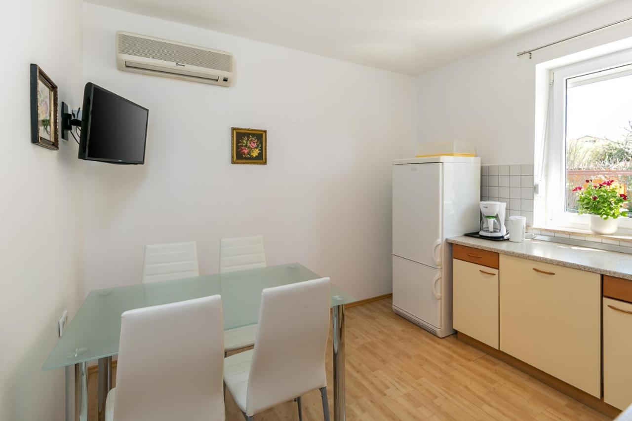 Ferienwohnung Haus Eva Novigrad Istria Exterior foto